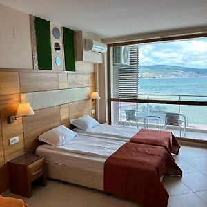 Briz Beach Apartments - Section B